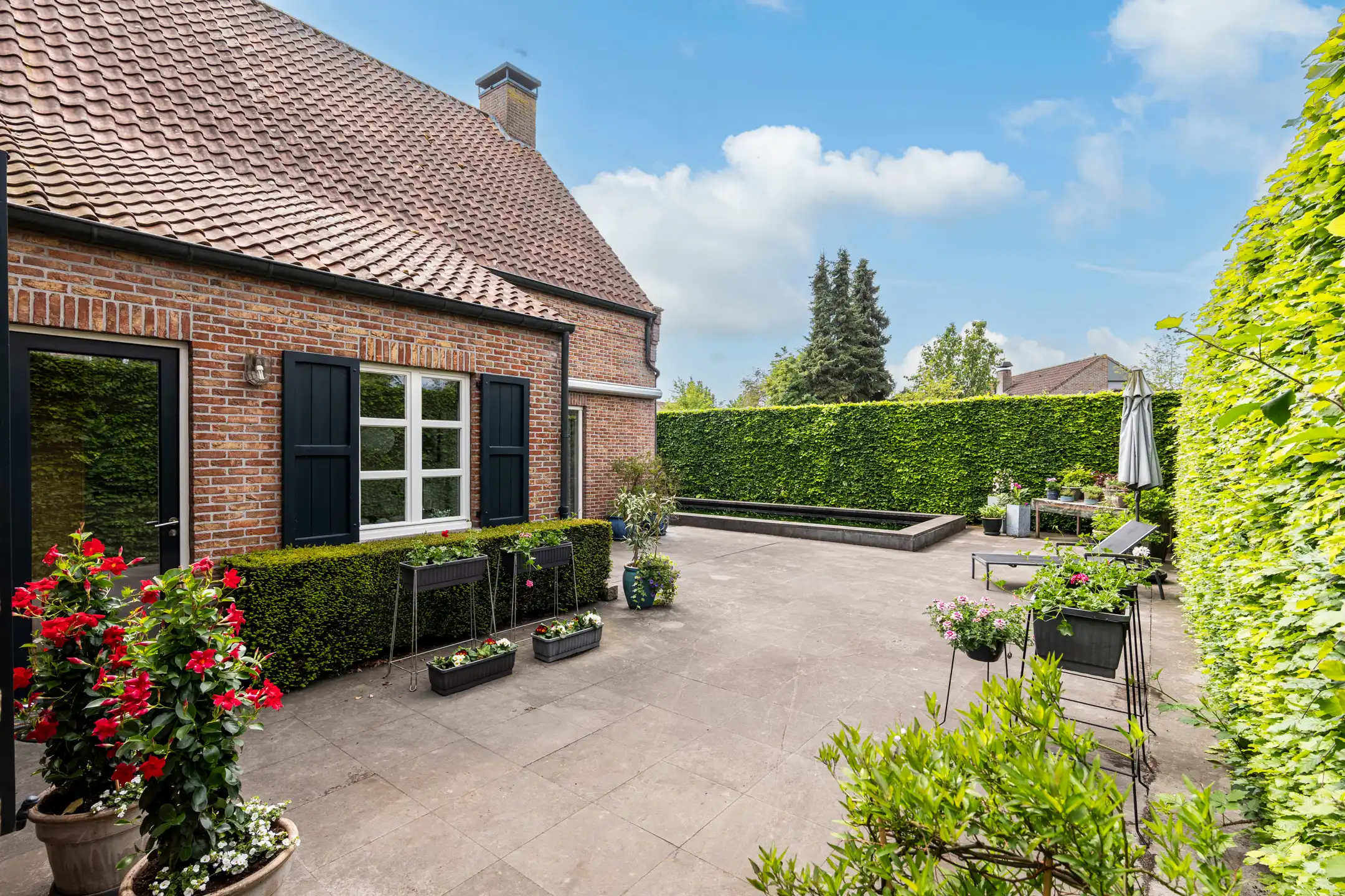 Rustig gelegen vrijstaande woning op 960 m² grond. foto 21