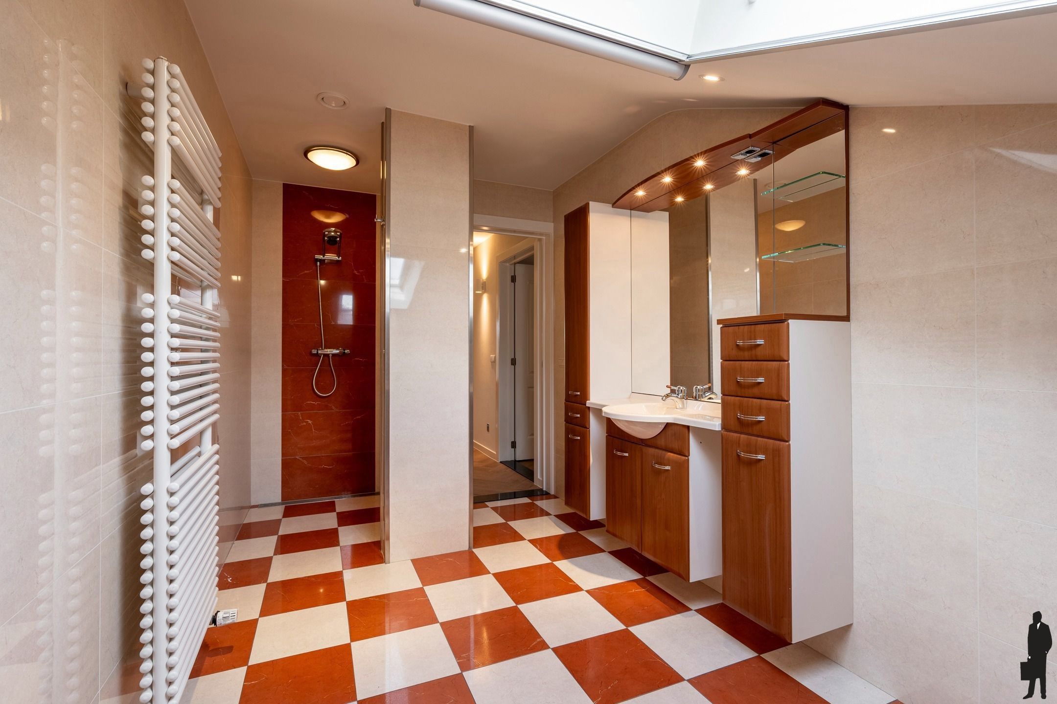 Exclusieve, uitzonderlijk statige villa-Arendsnest in groen foto 22