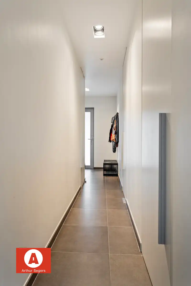 IN OPTIE - Energiezuinige EPC-A gezinswoning mét inpandige garage. foto 3