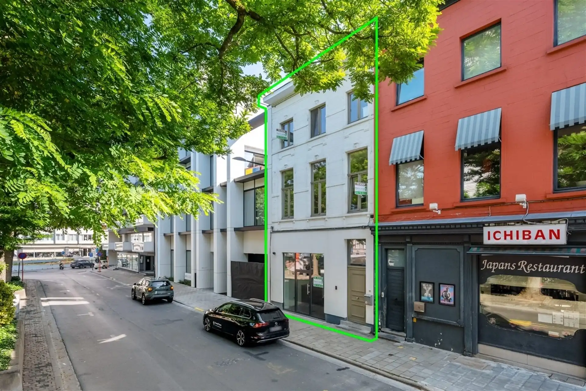 Multifunctioneel gebouw op het Esplanadeplein foto {{pictureIndex}}