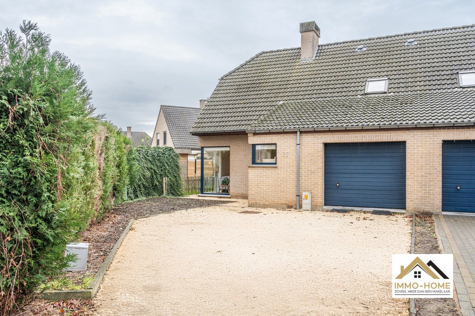 Prachtige HOB met zonnepanelen in een doodlopende straat! foto 15