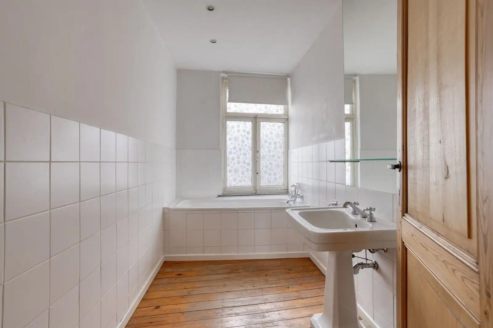 Praktijk + triplexappartement (3 slaapkamers & 2 badkamers) te centrum Halle  foto 25