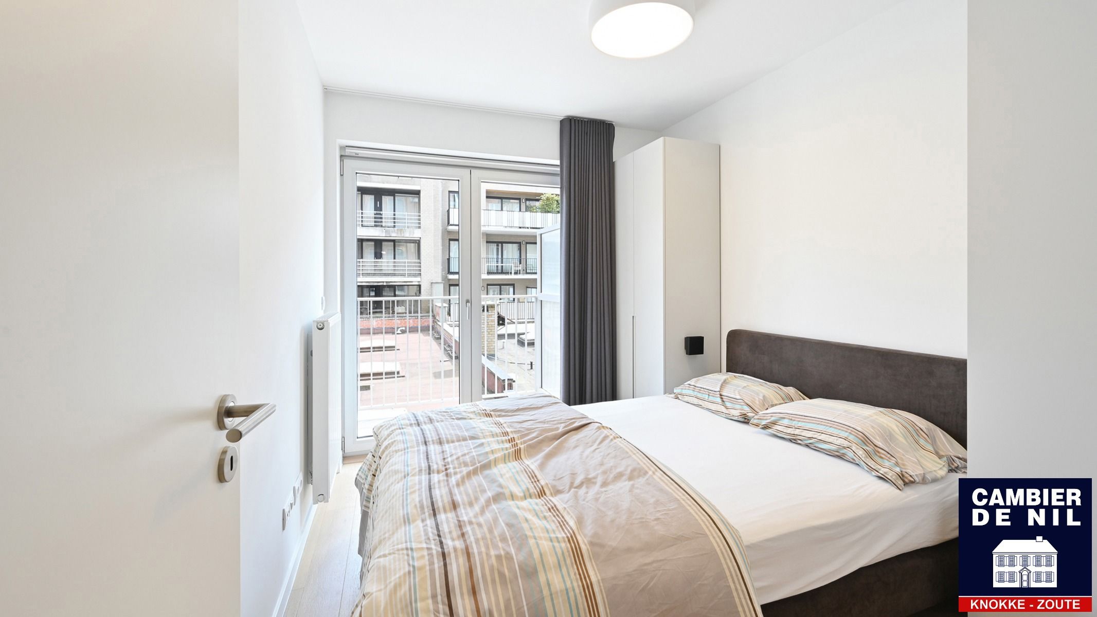 Super aangenaam appartement in recente residentie met brede gevel  foto 16