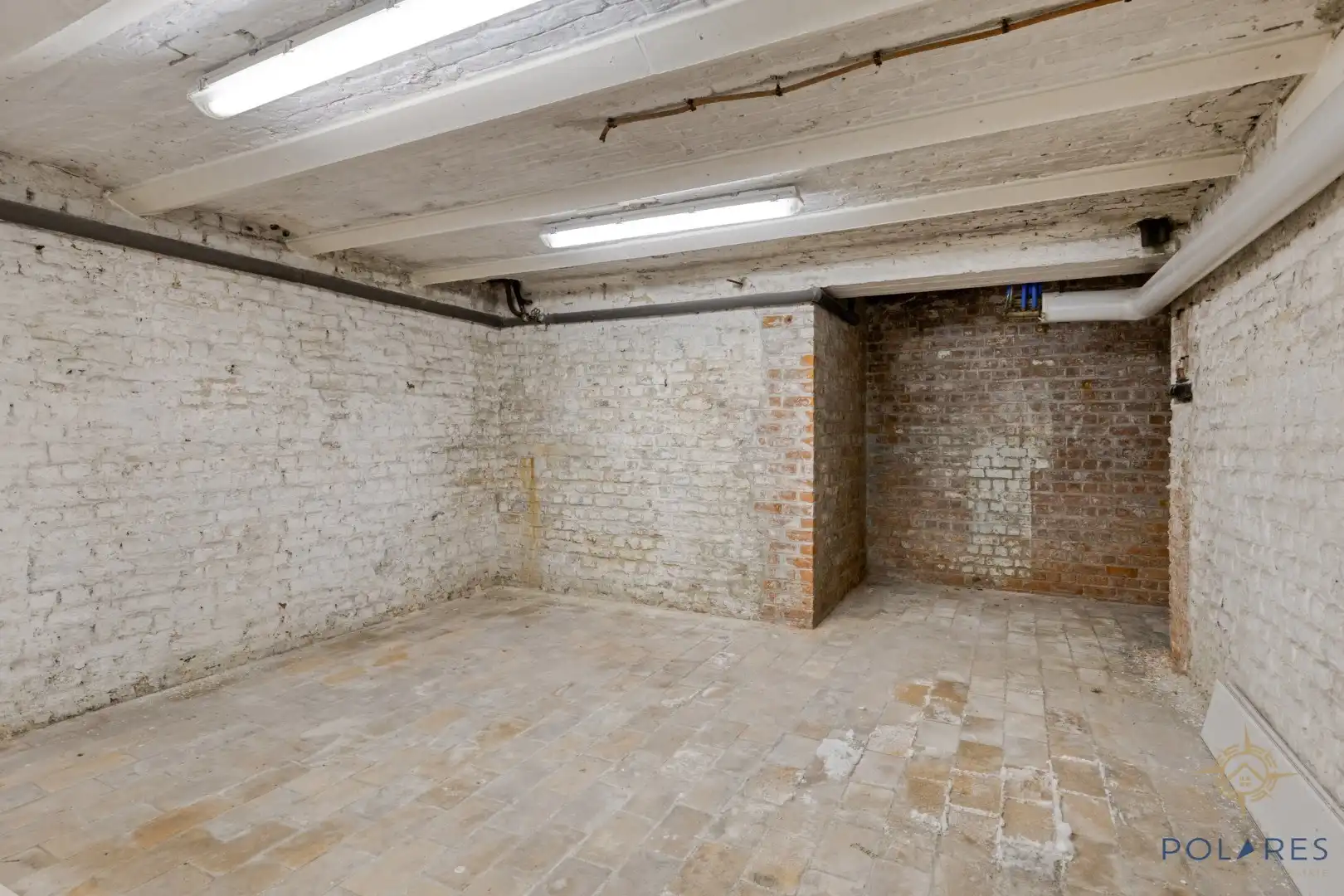 Zeer groot kantoorpand in de winkelstraat van Vilvoorde foto 28