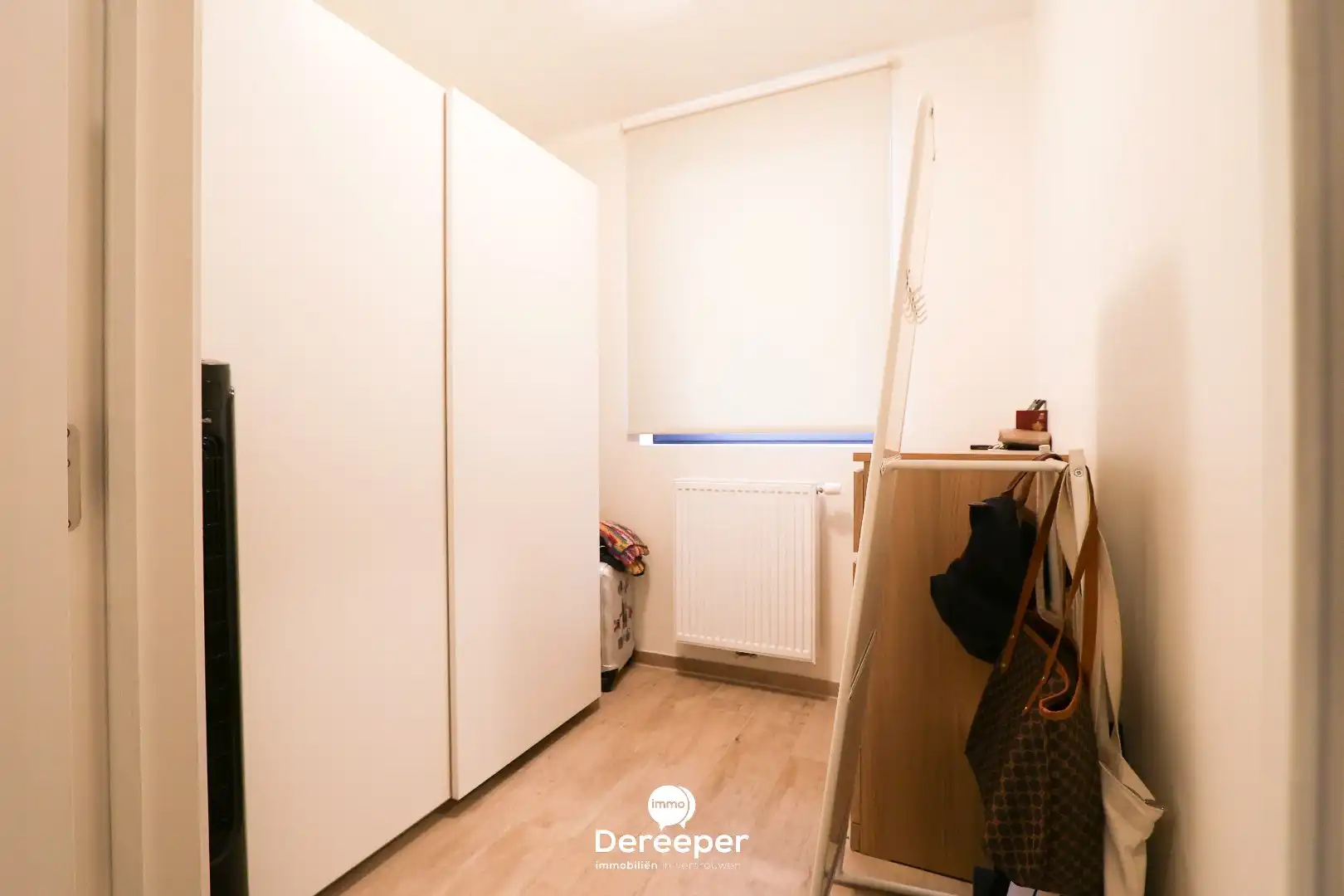 RUIM 3-SLAAPKAMERAPPARTEMENT MET 2 TERRASSEN EN UITZICHT OP DE MARKT VAN TORHOUT foto 14