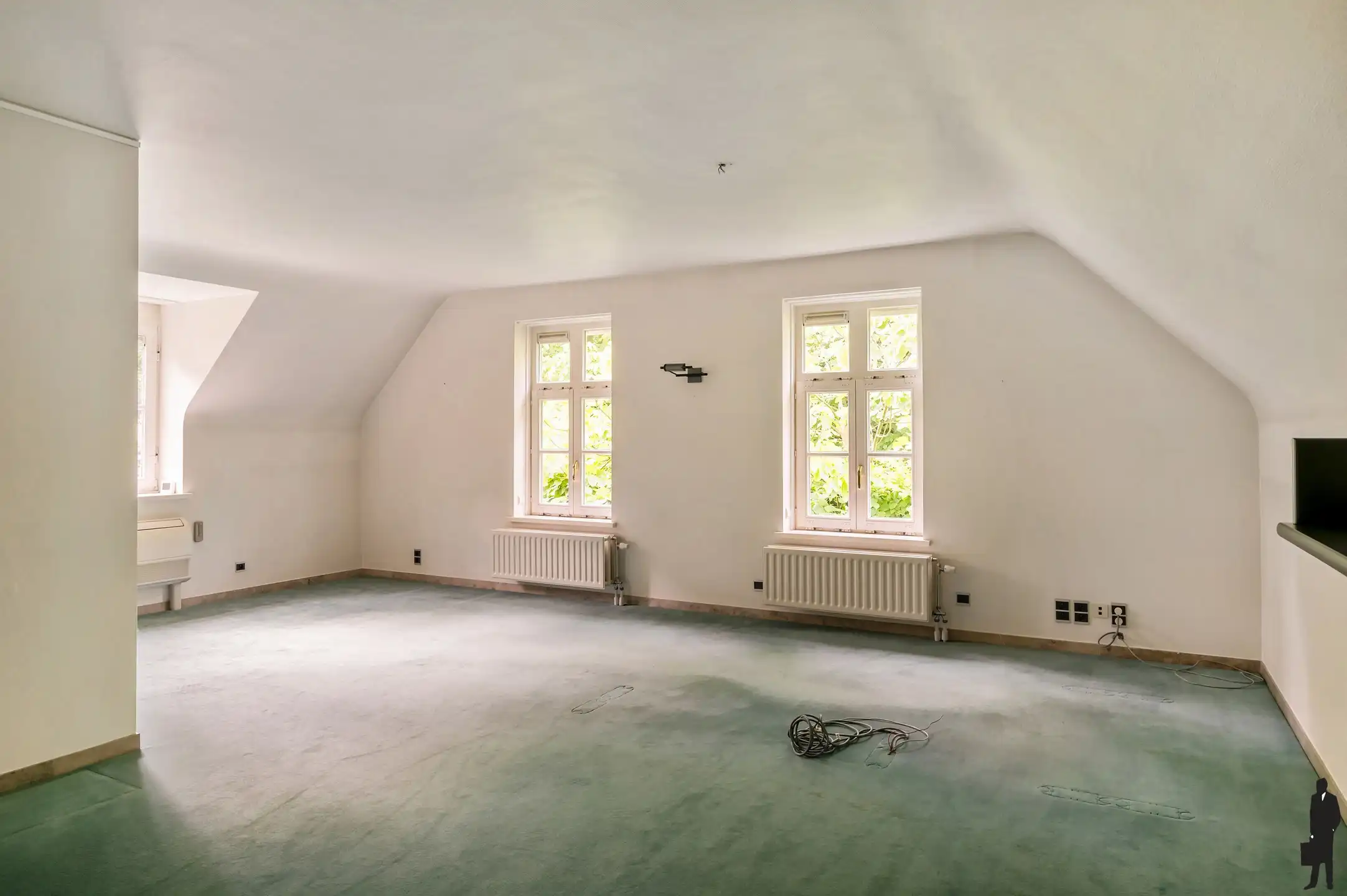 Op absolute toplocatie gelegen villa! foto 28