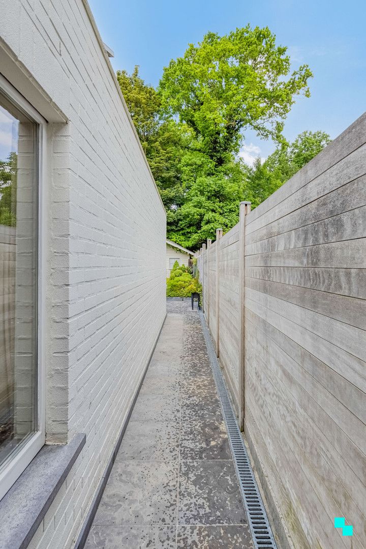 Woning met uitbreidingsmogelijkheden en gezellige tuin in het hart van Merelbeke foto 22
