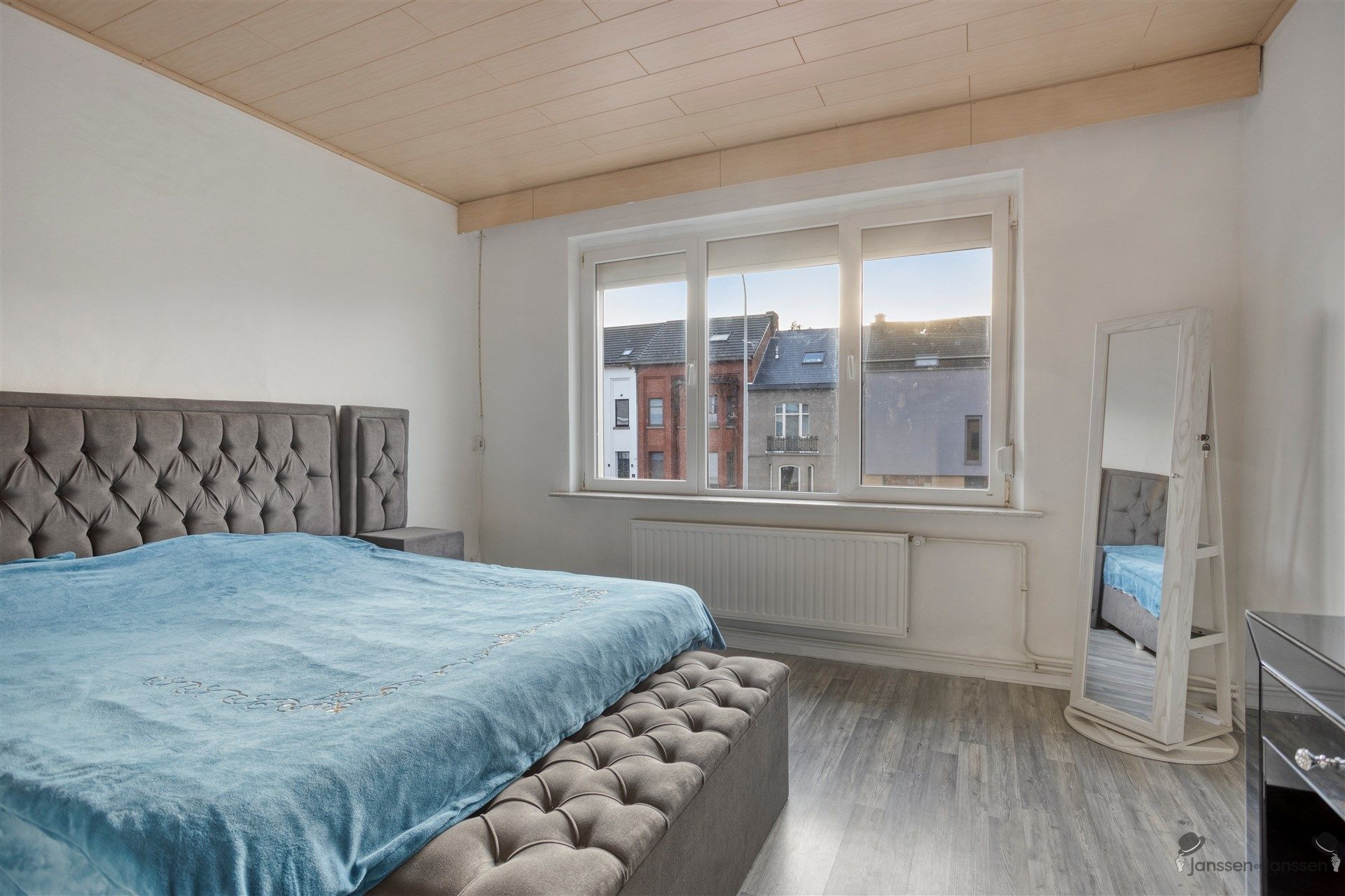 Gerenoveerde woning met 3 private parkeerplaatsen en stadstuin in hartje Diest foto 13