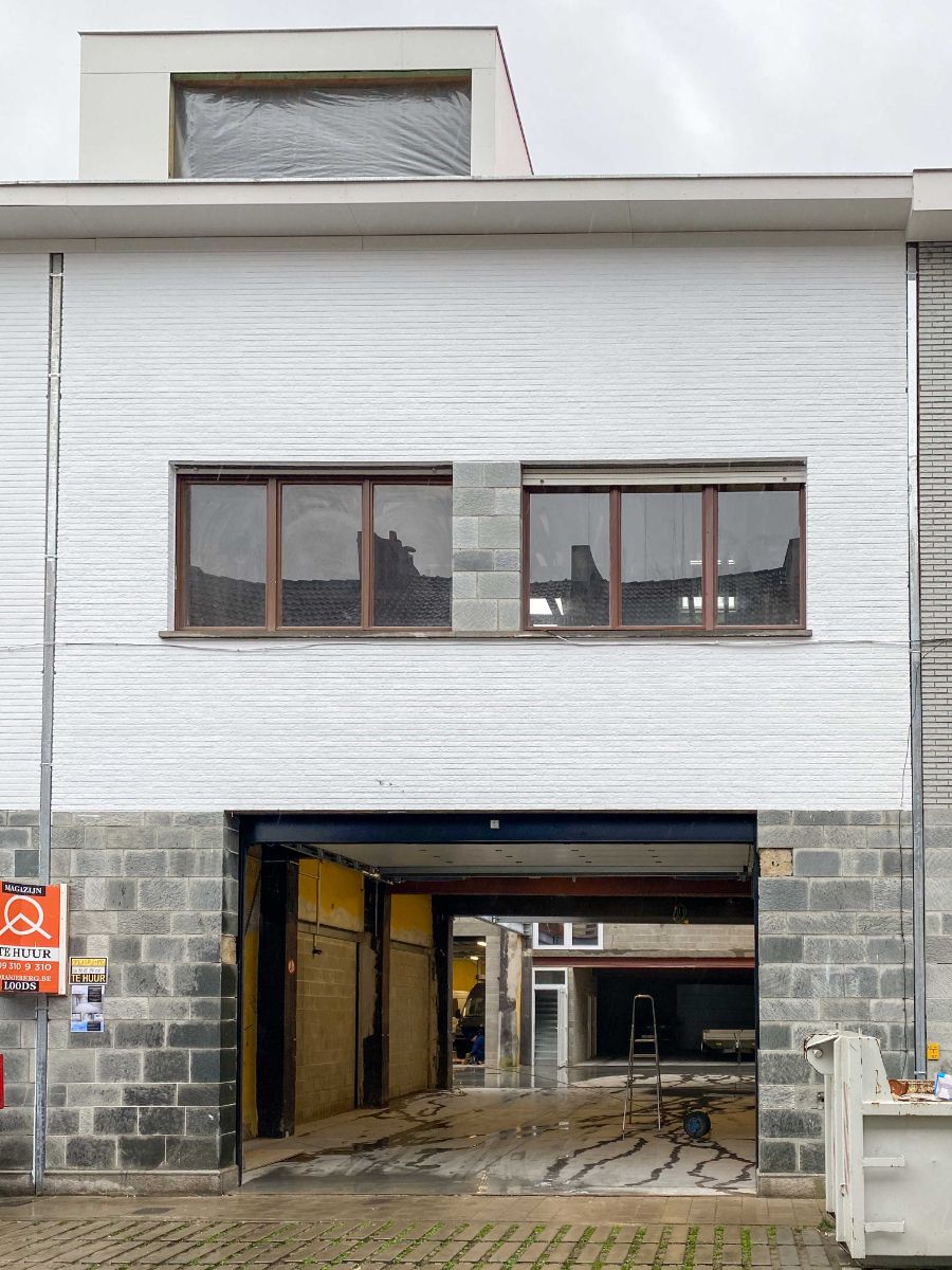 Magazijn (49.7m²) te huur in Gent foto 6