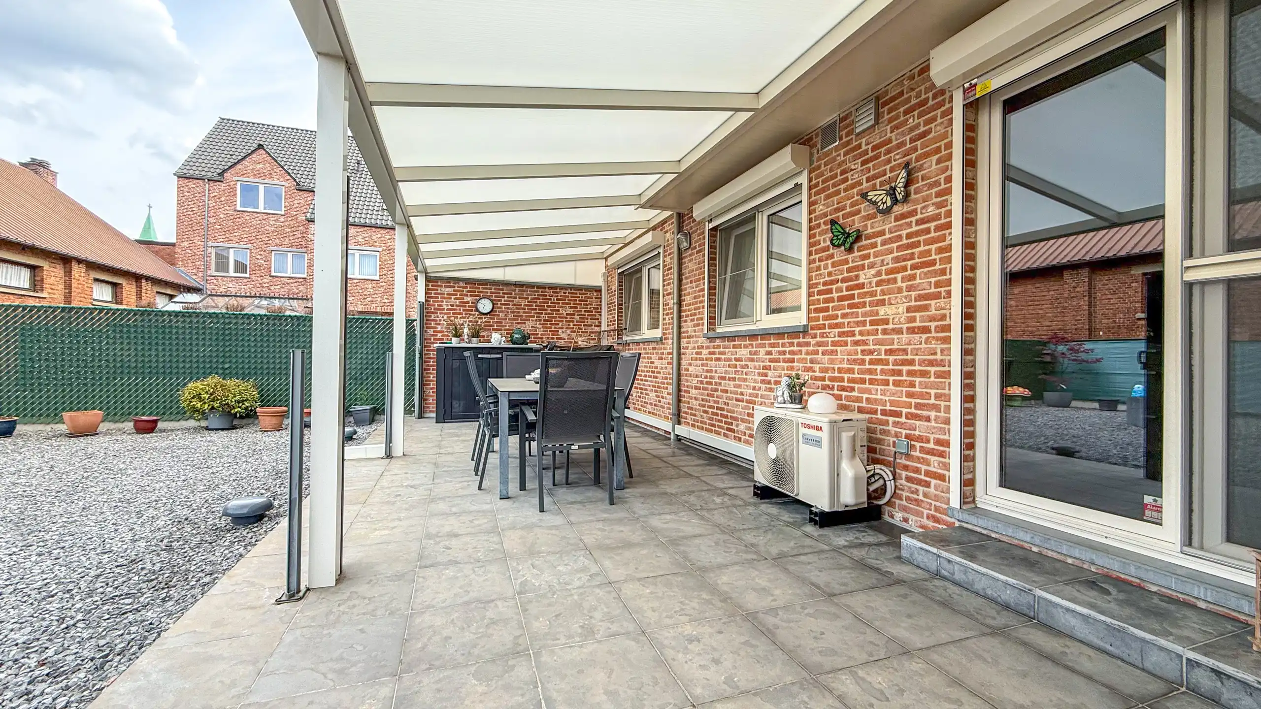 Ruim gelijkvloers appartement met tuin en parking foto 35