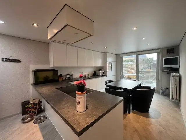 Charmante woning nabij het centrum foto 4