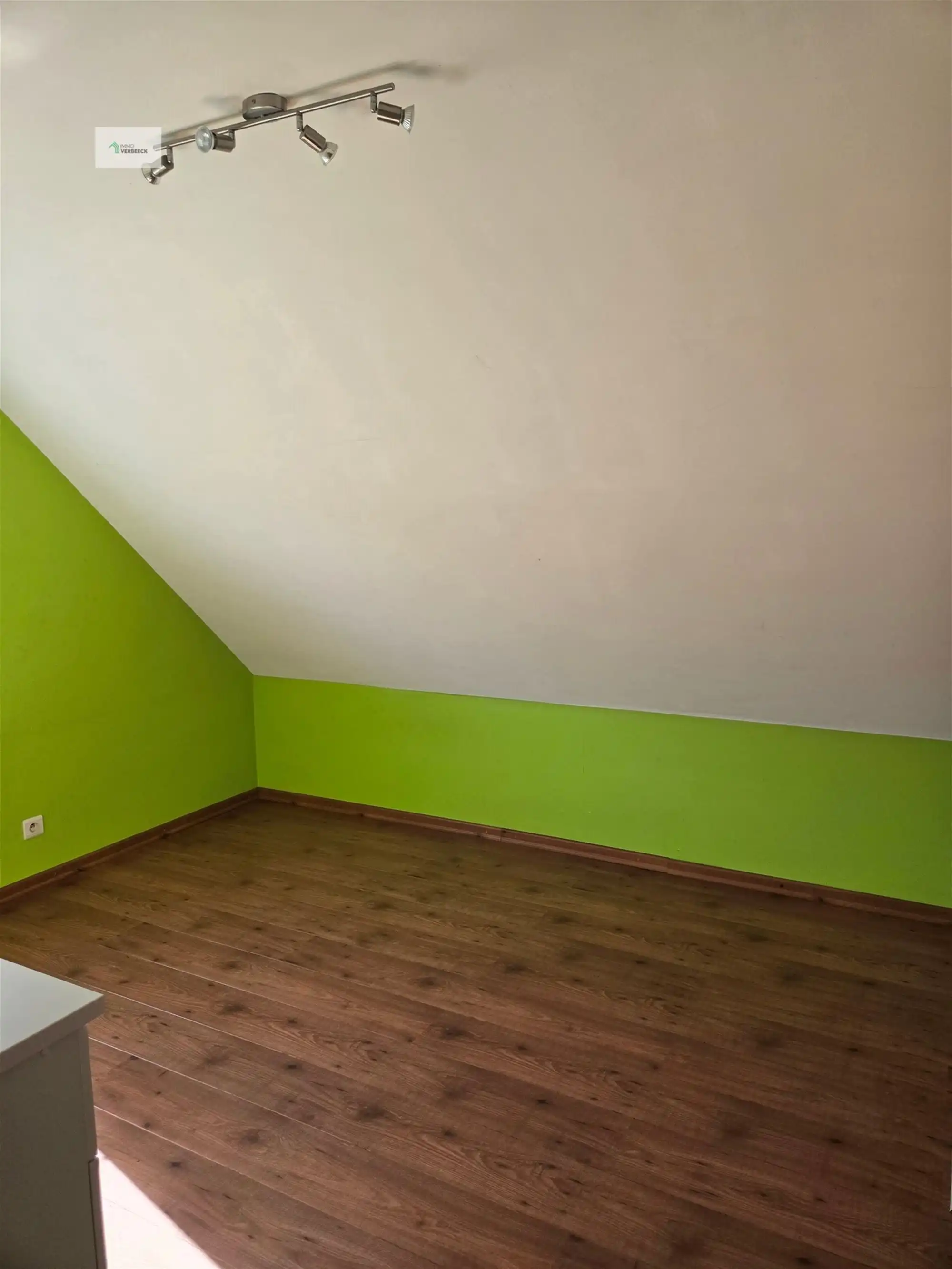 Ruime Woning met 3 Slaapkamers in Bale foto 39