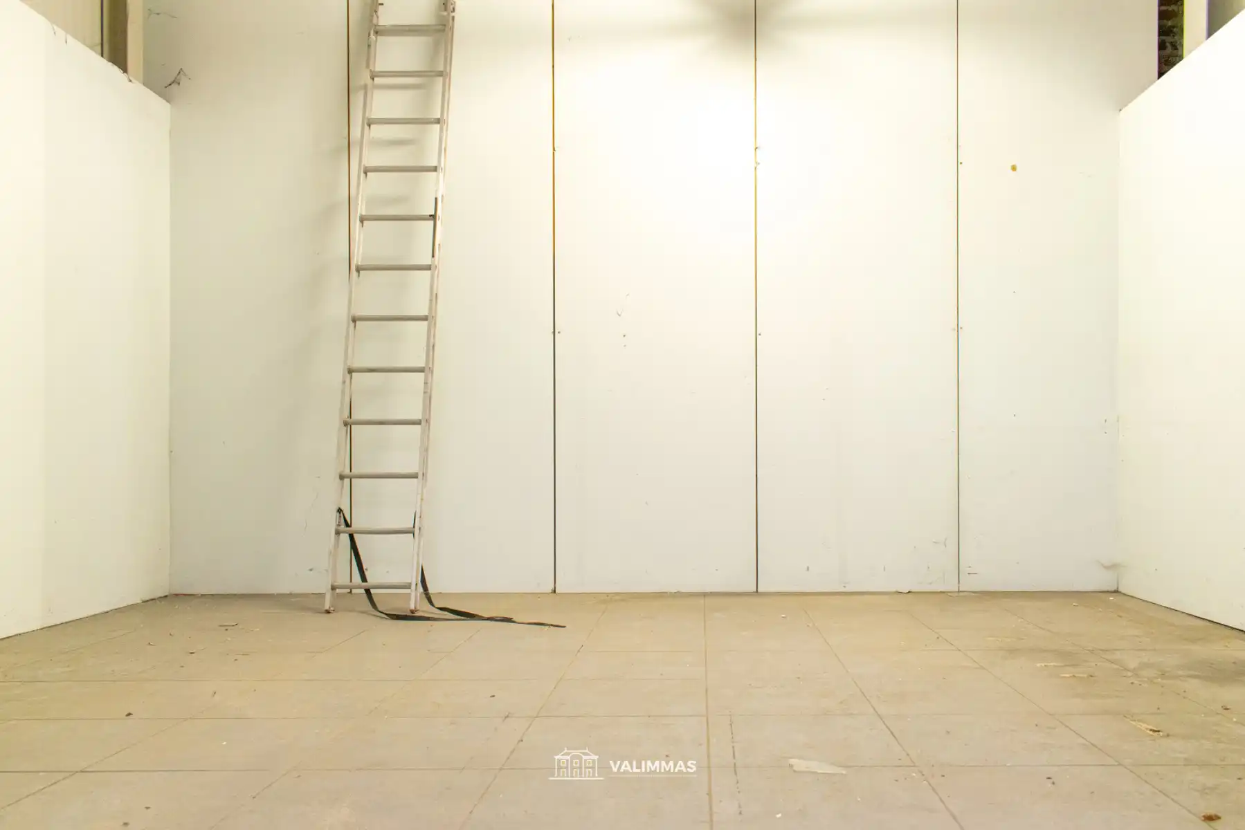 Handelsruimte/opslagplaats met parking (voormalige Gamma) foto 17