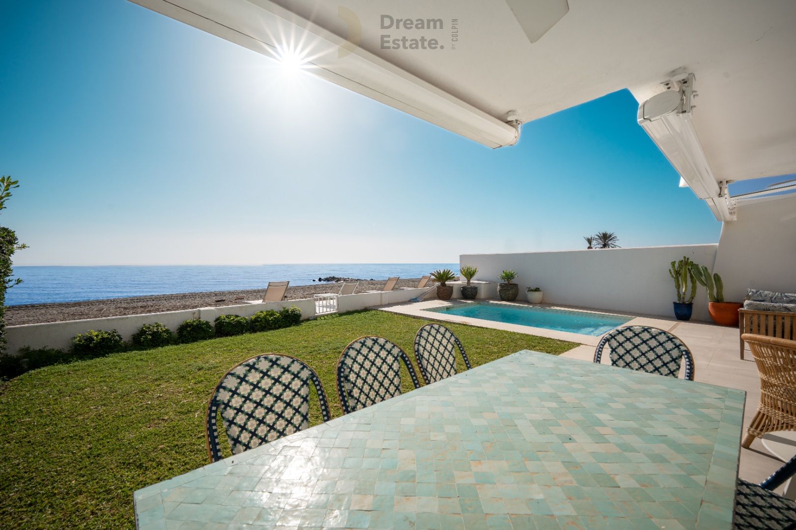 Right.On.The.Beach. Eerstelijns tuinappartement te Guadalmina Baja, Marbella. foto 9