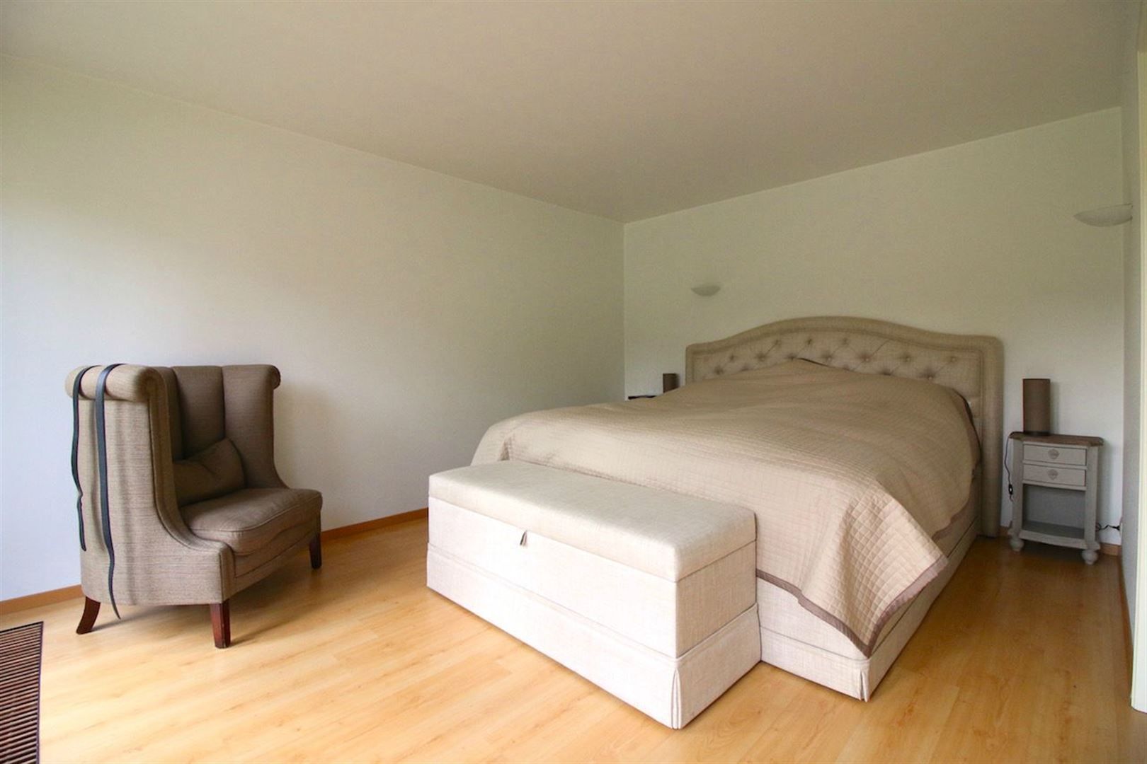 Villa met 5 slaapkamers & zonovergoten tuin foto 7