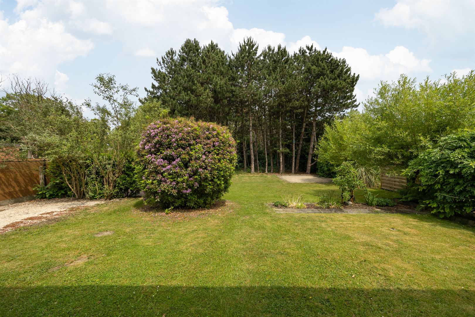 Stijlvolle open bebouwing met tuin, nabij 't dorp! foto 15