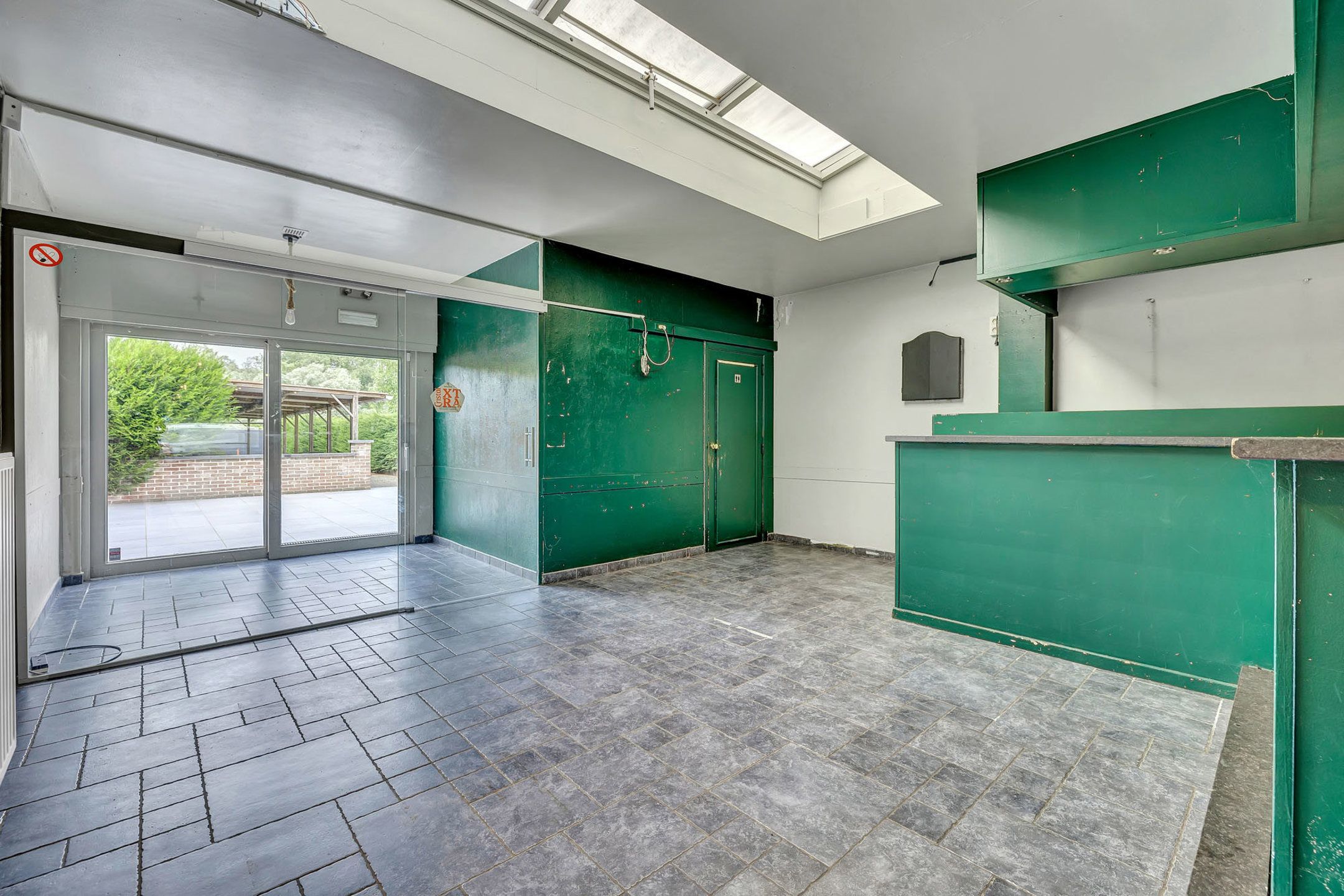 Ruime op te frissen woning met diverse mogelijkheden foto 3