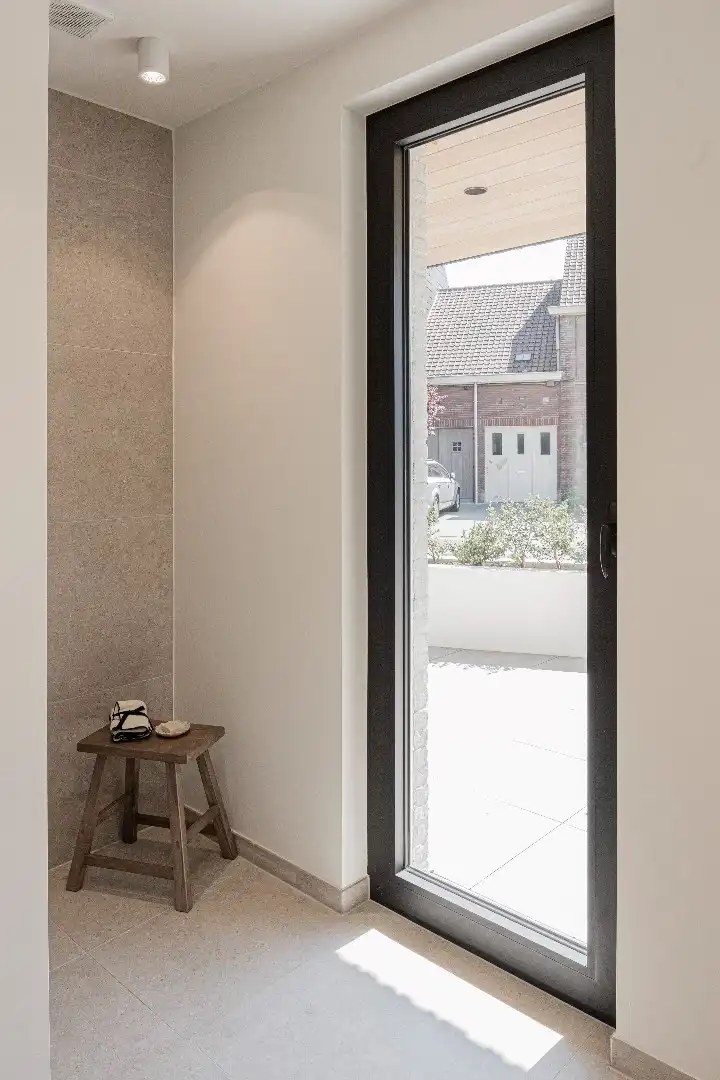 Gelijkvloers/hoek appartement TE KOOP  in 'residentie Daniël & Zozima'. foto 18