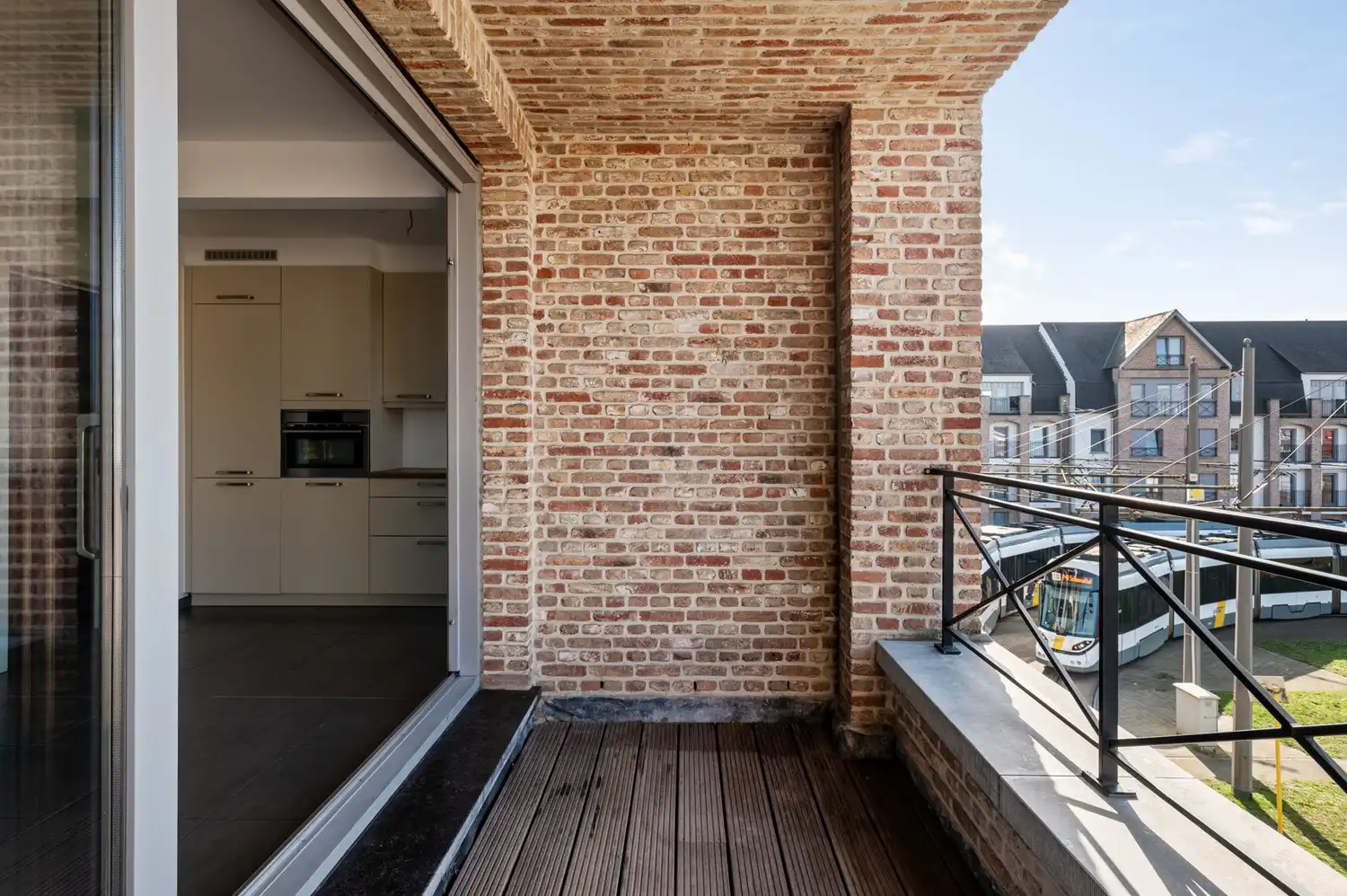 Mooi 2-slpk appartement in de stijlvolle residentie 't Eyserhof te Wijnegem. foto 6