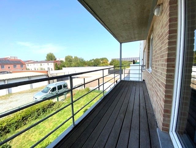 2 slaapkamer appartement met terras + garage in centrum van Geel foto 7