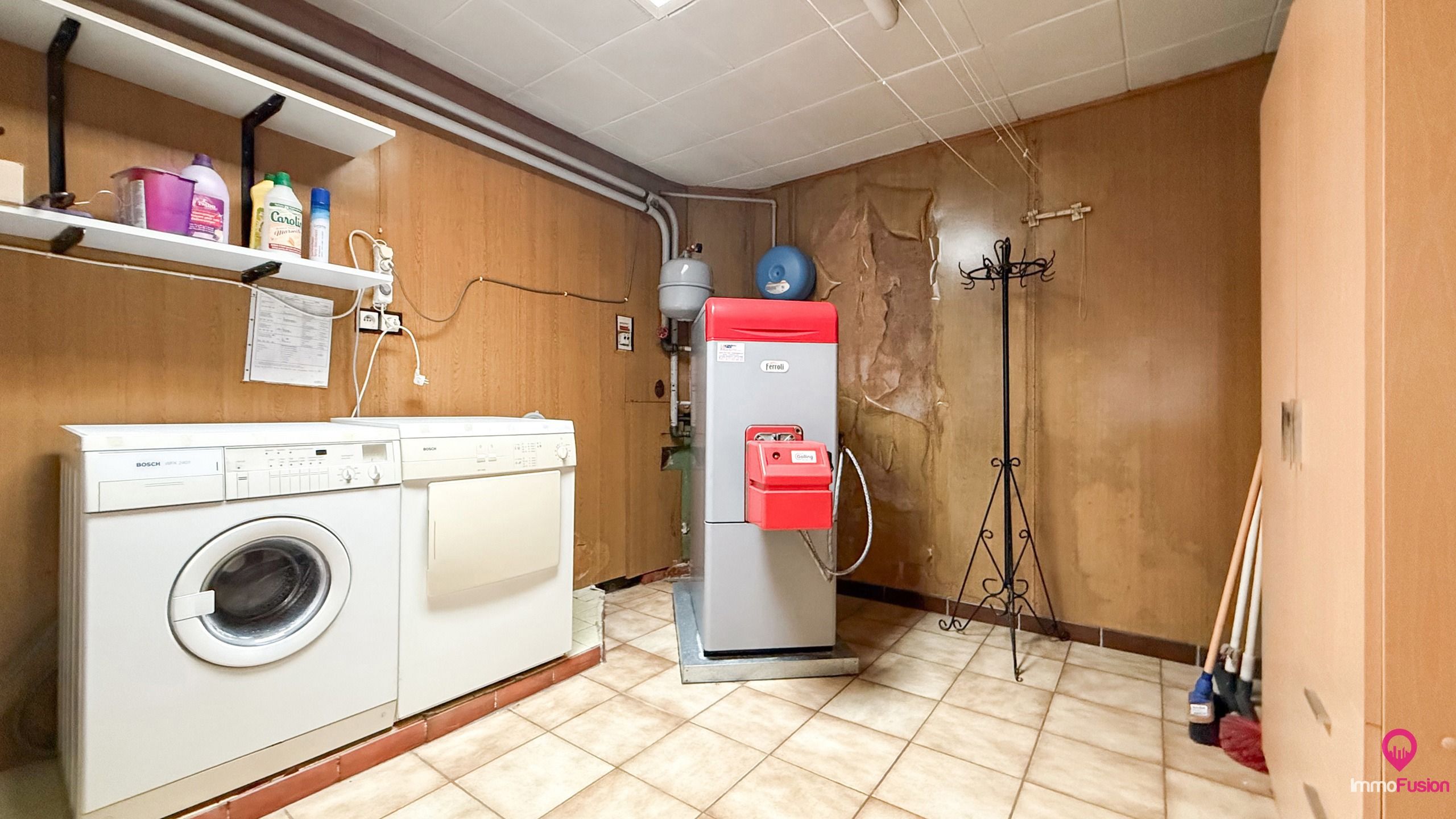 Te vernieuwen woning met 4 slaapkamers en zonnige tuin! foto 15