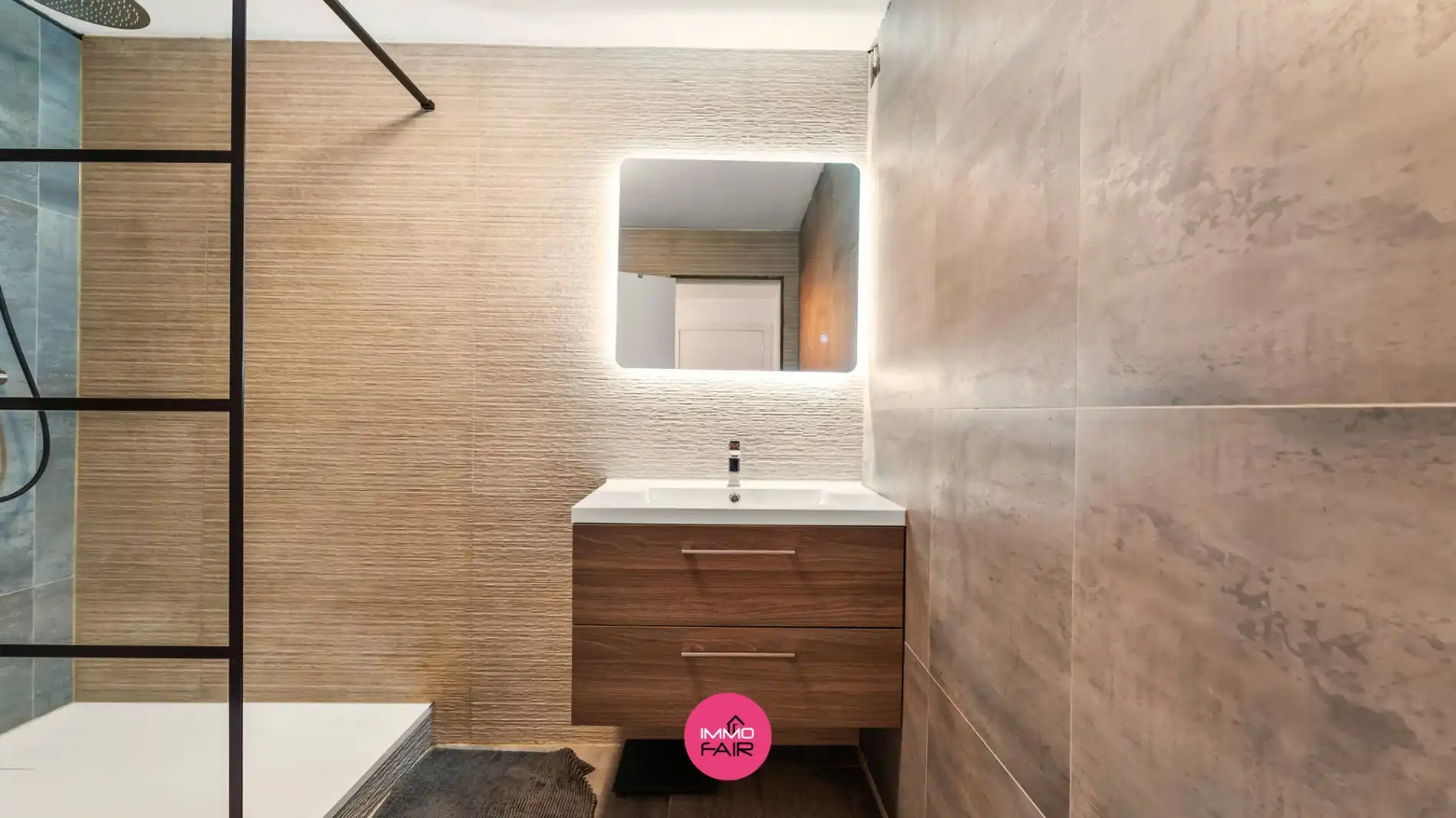 Betaalbare loft gelegen in Genoelselderen op 20 minuutjes van Maastricht!  foto 6