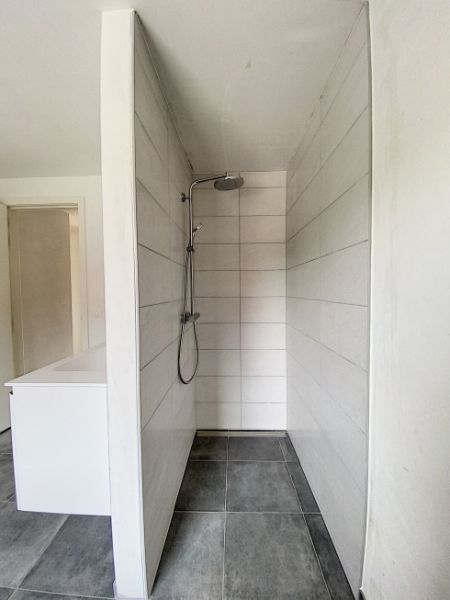 recente woning + loods foto 14