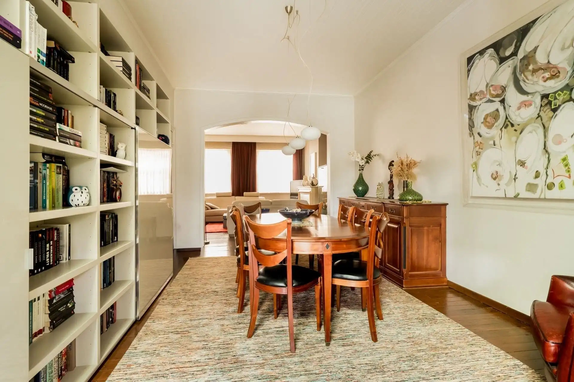 Ruime karaktervolle woning met 6 slpks en tuin! foto 9