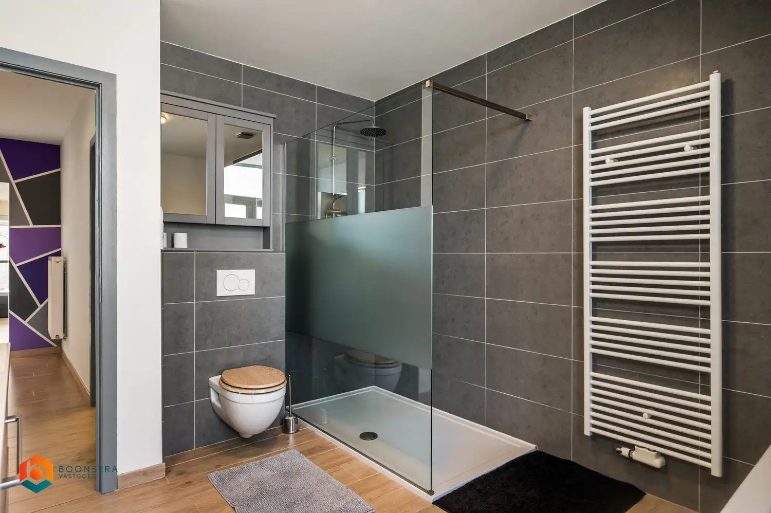 Recent gerenoveerde woning met 1 (mogelijks 2) slpkrs foto 9