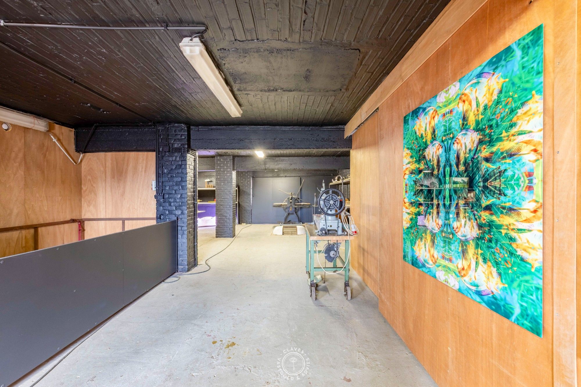 Multifunctioneel woonhuis met magazijn/kantoor en tuin foto 18