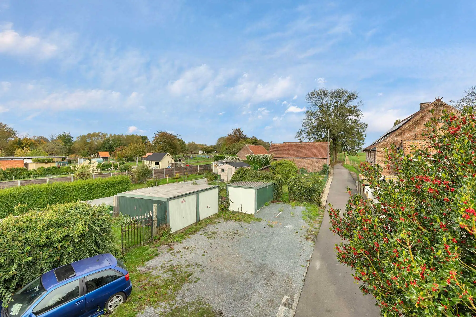 Ruime woning met twee entiteiten en ruime garage foto 29