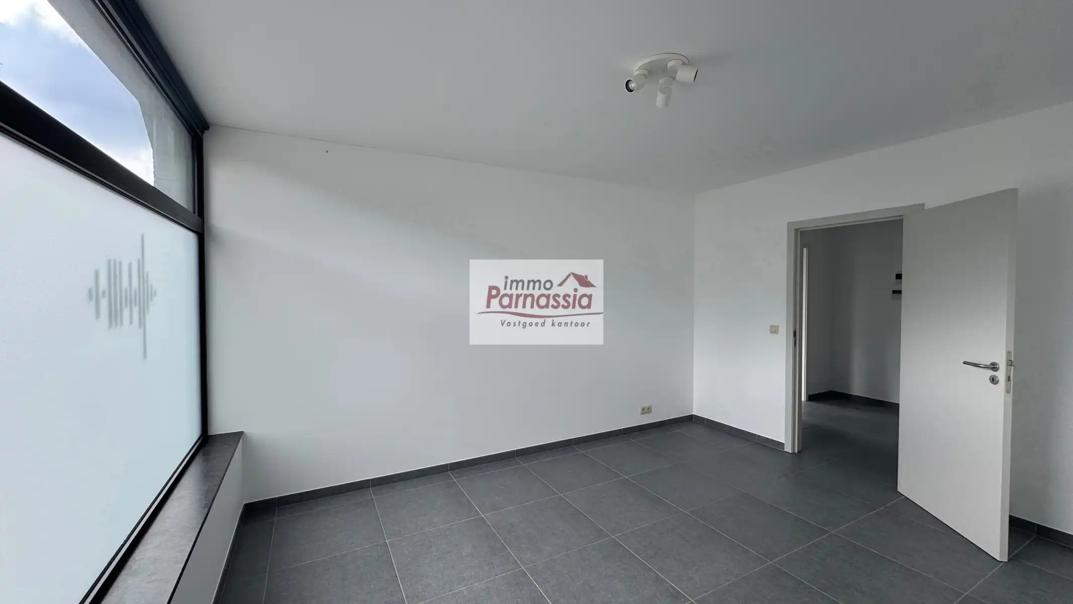 Commercieel te huur foto 6