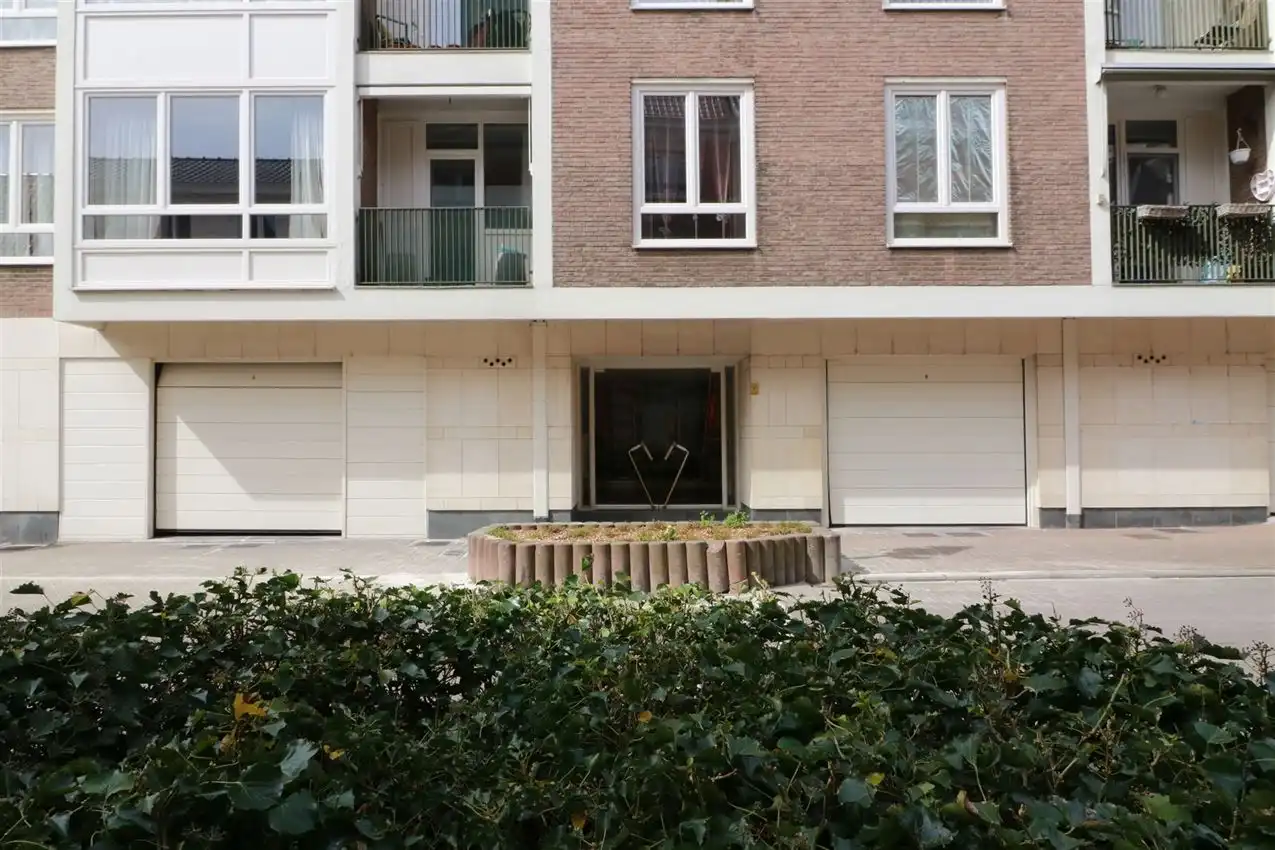 EPC B, zonnig, ruim, lichtrijk, klasse, autostaanplaats, liftl  foto 37