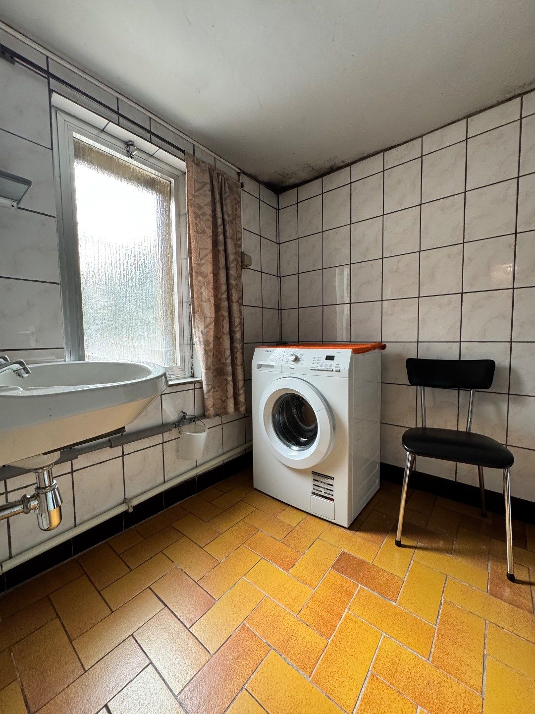 Woning met 3 slaapkamers tuin en garage te Gistel foto 10