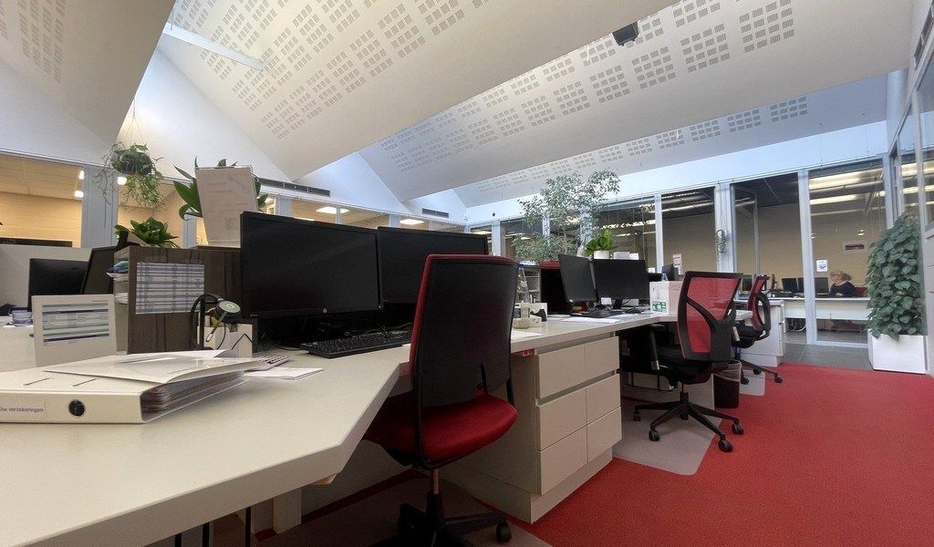 Handelspand te huur in het commercieel centrum van Schoten foto 11