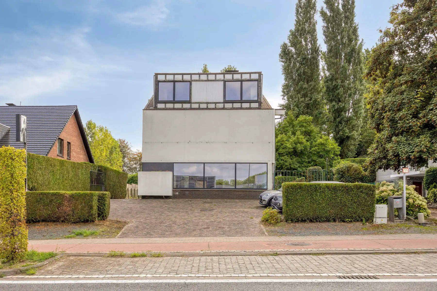HANDELSPAND MET WOONST – TOPLIGGING LANGS DE N9! foto {{pictureIndex}}