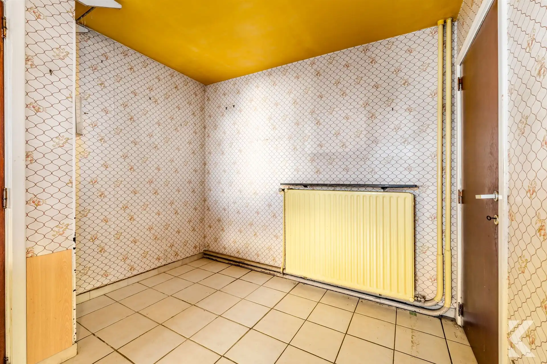 Ruime gezinswoning op 553 m² met garage en open zicht foto 21