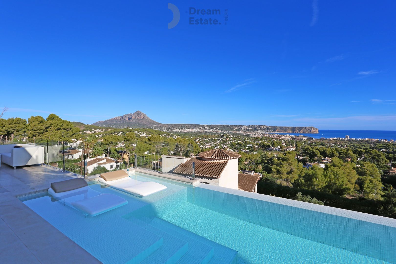 Exclusieve Villa Siana – Moderne luxe met adembenemend zeezicht foto 29
