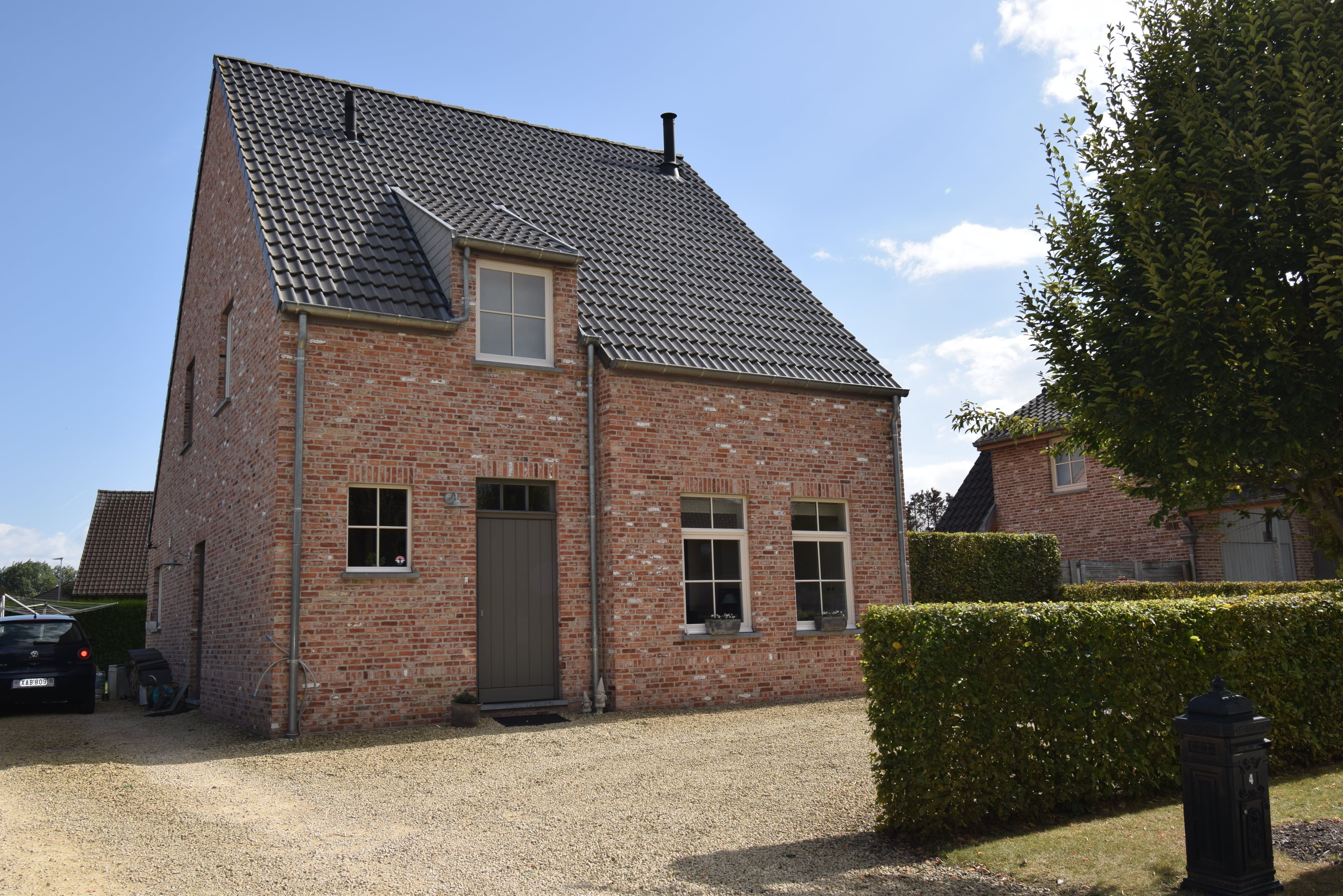 TE KOOP in ZOTTEGEM - Ewetegem aan de Kuiterlos 30 foto {{pictureIndex}}