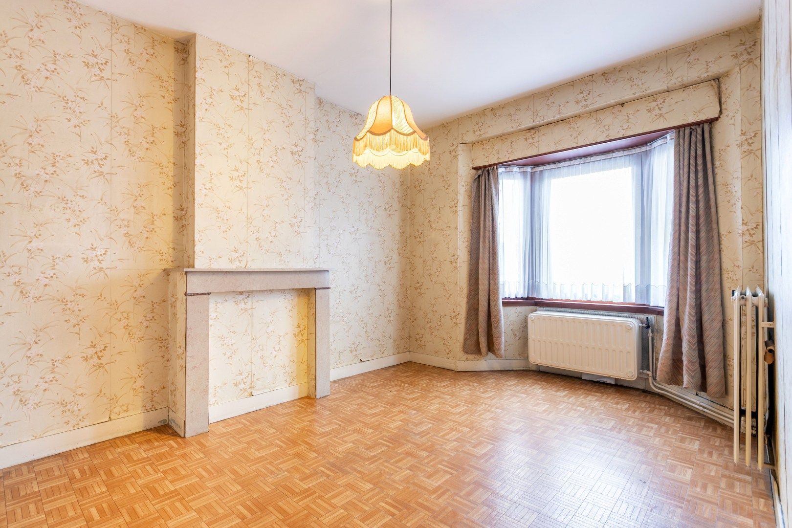 Karaktervolle woonst met 5 slaapkamers, ruim perceel en mogelijkheden voor vrij beroep foto 17