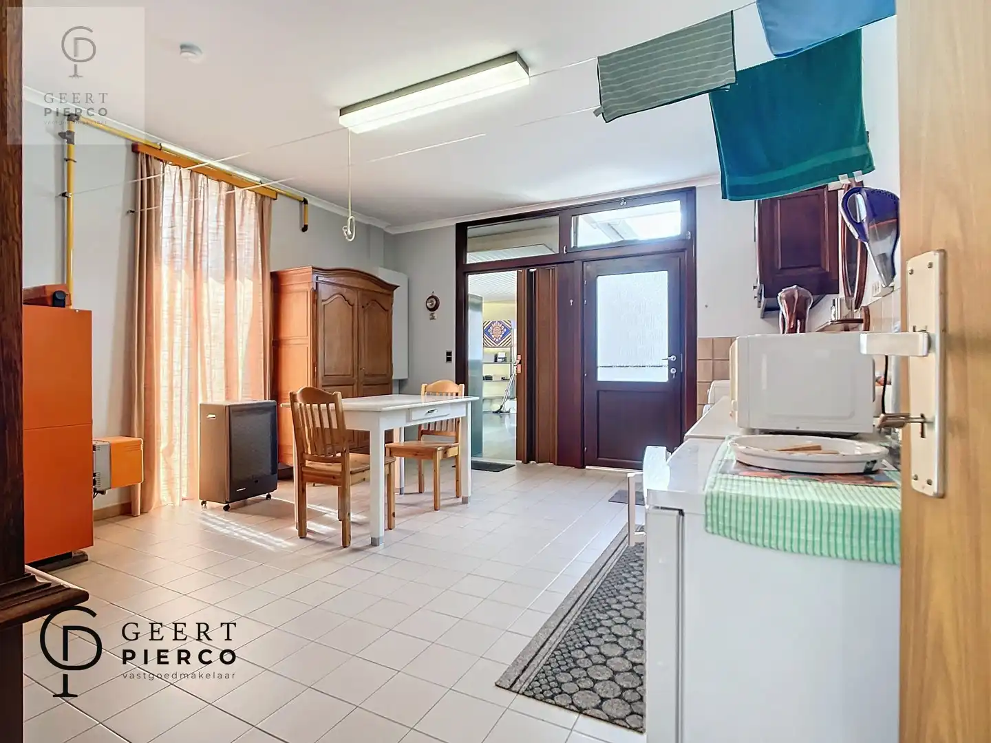 leuke bungalow met 3 slaapkamers in hartje Landen foto 22