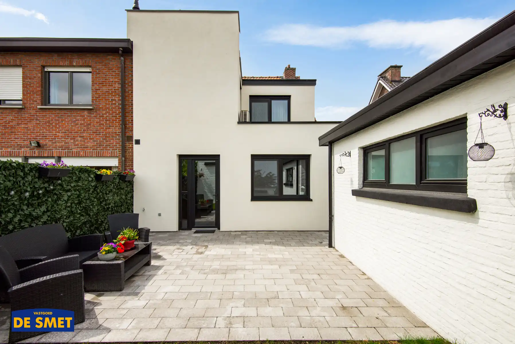 Luxueuze, volledig vernieuwde HOB met tuin en garage + oprit foto 7