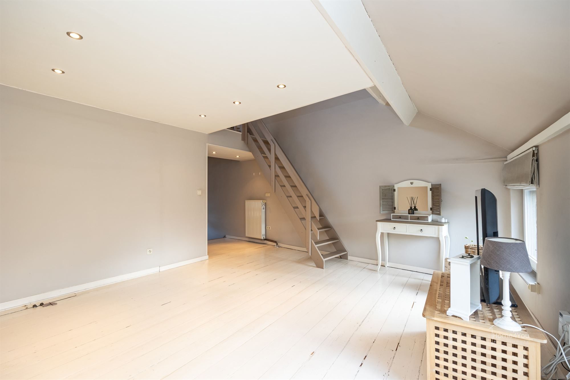 Charmante lichtrijke woning met ruime tuin foto 16