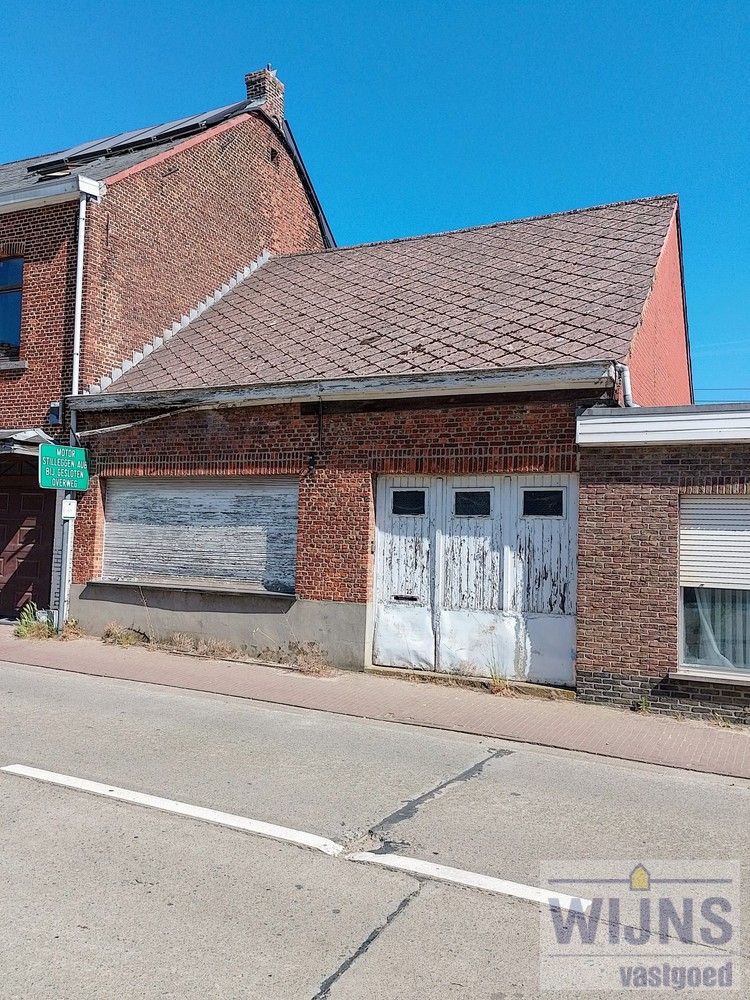 2 te renoveren panden/projectgrond. foto 3