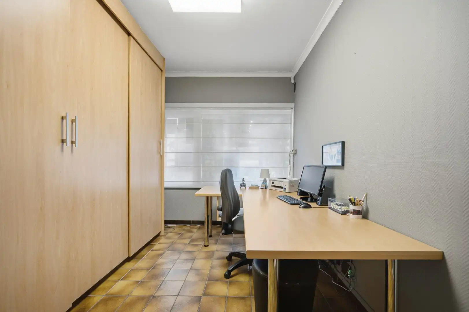 Instapklare woning met handelspand op een goede locatie foto 14