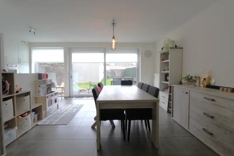 Instapklare woning in centrum Roeselare foto 4