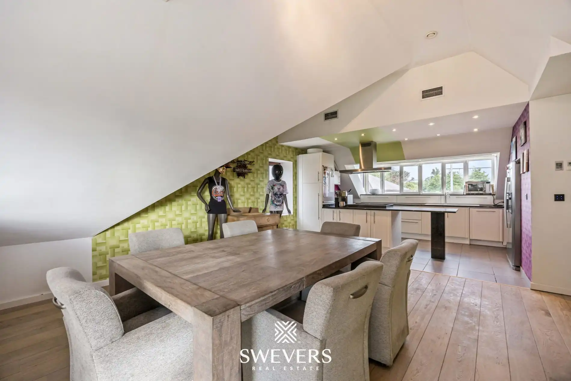 Ideale kangoeroewoning of riant landhuis op een ruim perceel te Kermt foto 9