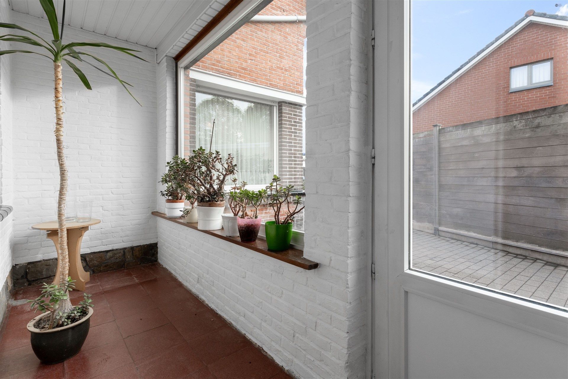 degelijke open bebouwing op 827m² grond foto 16