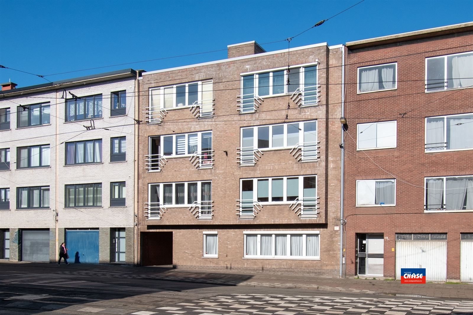 Appartement met 2 slaapkamers en garagebox foto {{pictureIndex}}