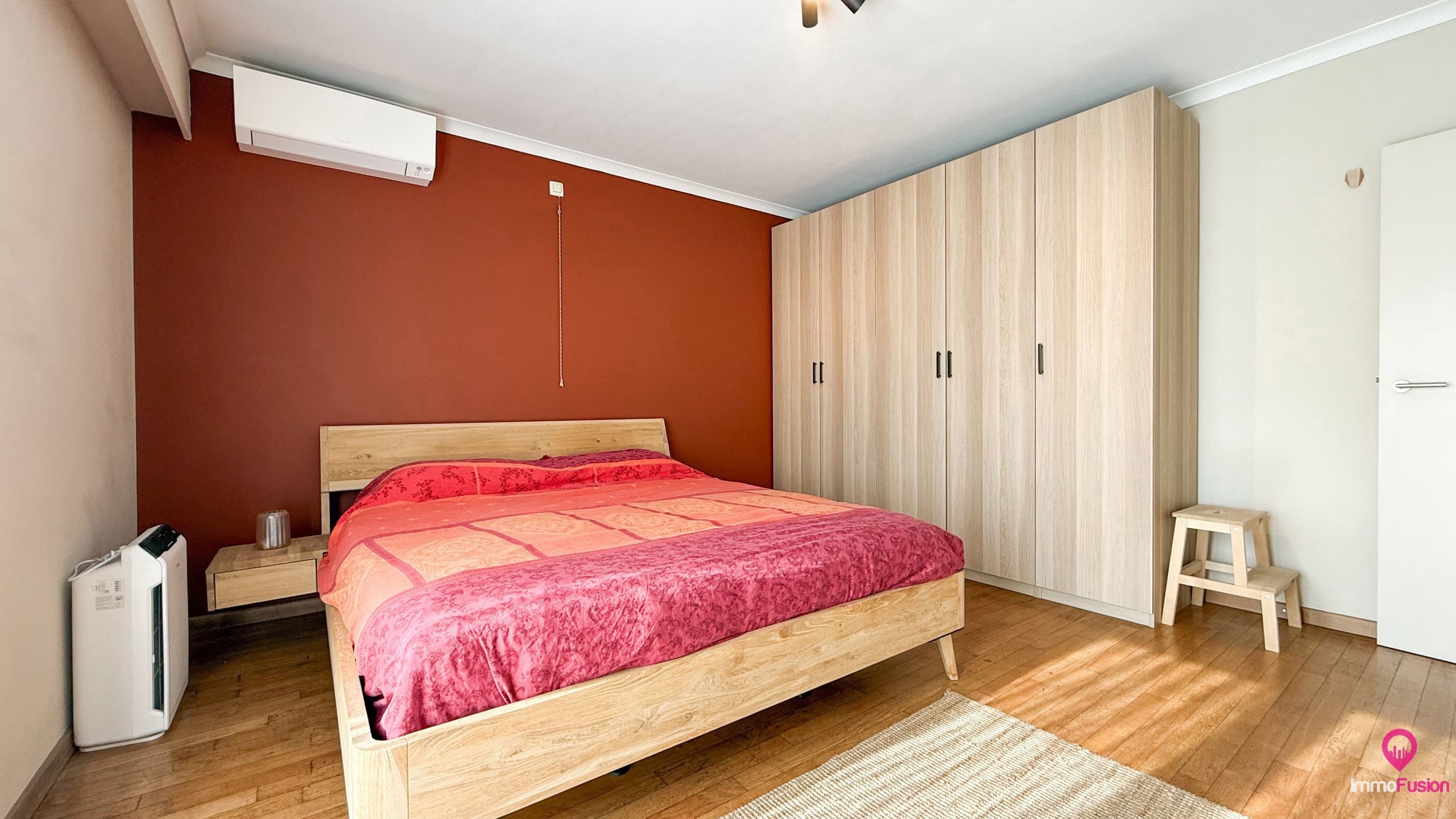 Gerenoveerde gelijkvloerse woning met 3 slpks en garage! foto 25